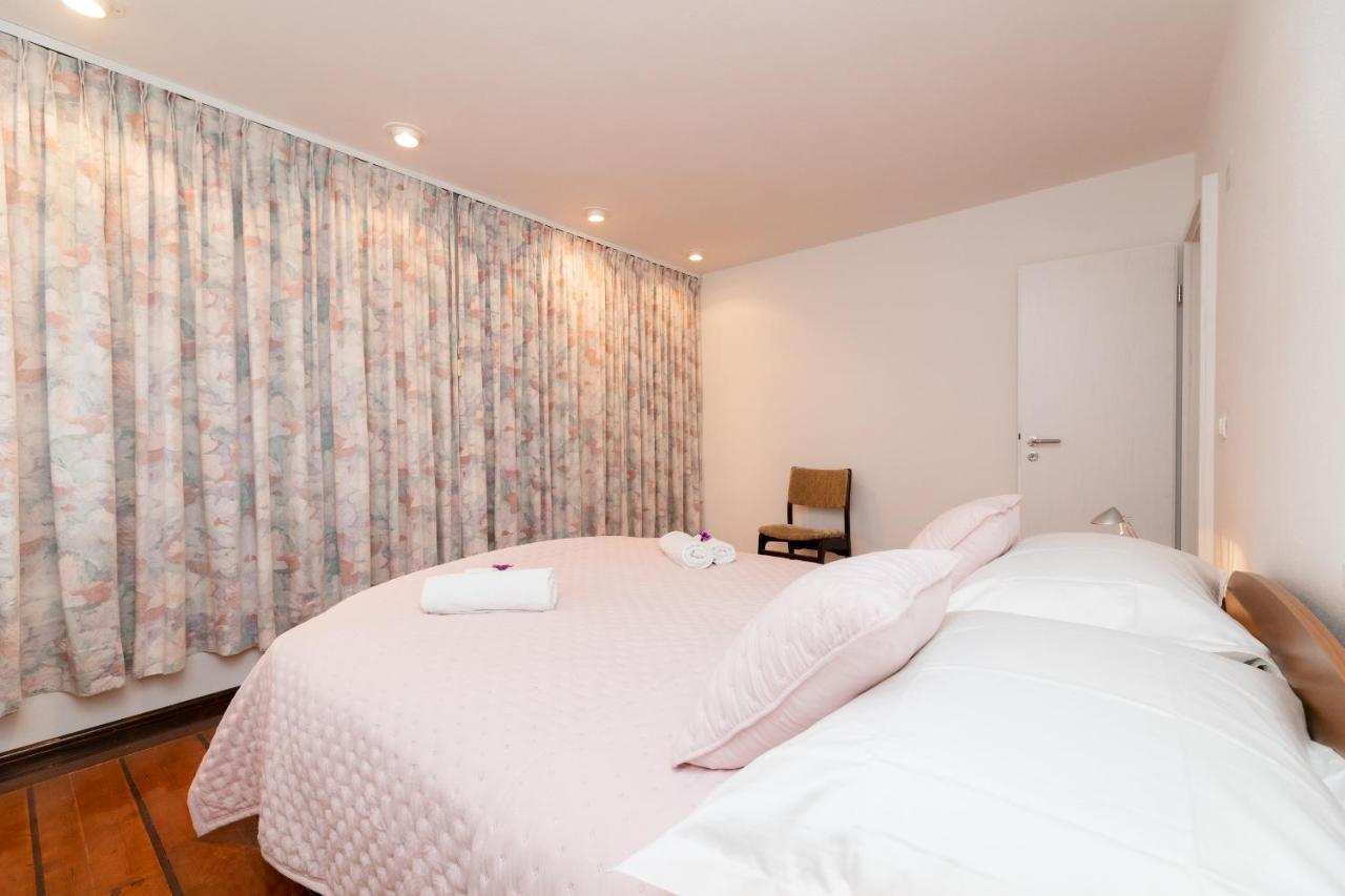 Bepa Apartment Supetar Exterior photo